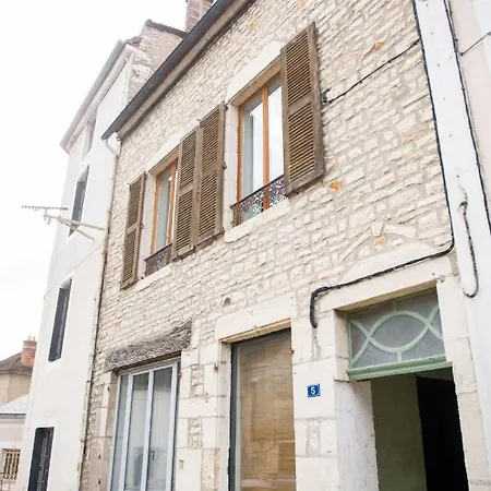 Les Reveries De La Tour Vermenton Exterior photo